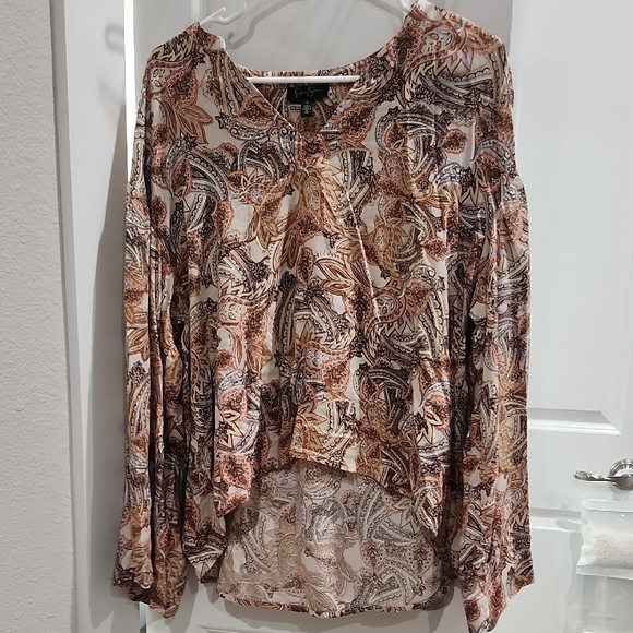 Jessica Simpson Paisley Blouse - Picture 1 of 6